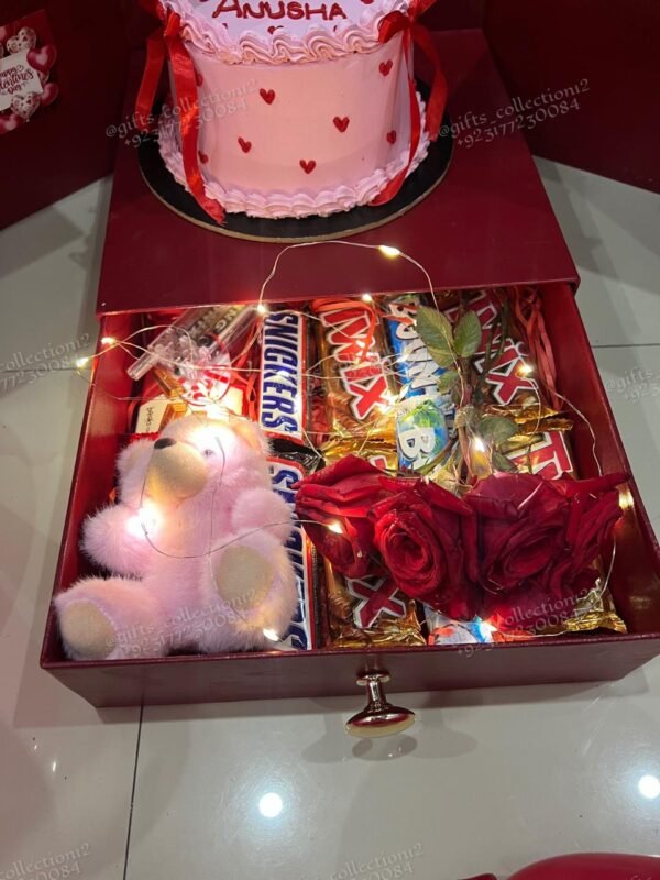 Customized Valentine Box - Image 3