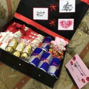 Customized Love Hamper